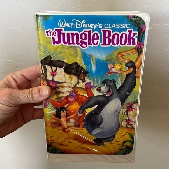 Disney Classics The Jungle Book VHS Tape Vintage Collectable. - Picture 1 of 16
